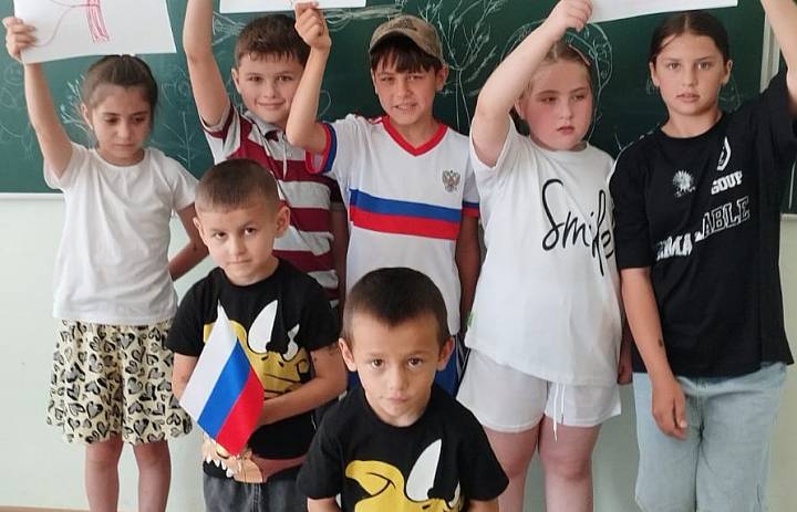 12 июня отмечается важный государственный праздник - День России!