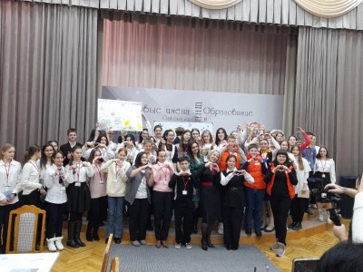 В г. Лабинске состоялся слёт добровольцев "ДОБРОЛАБ", в котором приняли участие волонтёры нашей школы Таранов Захар и Косюк Дарья.